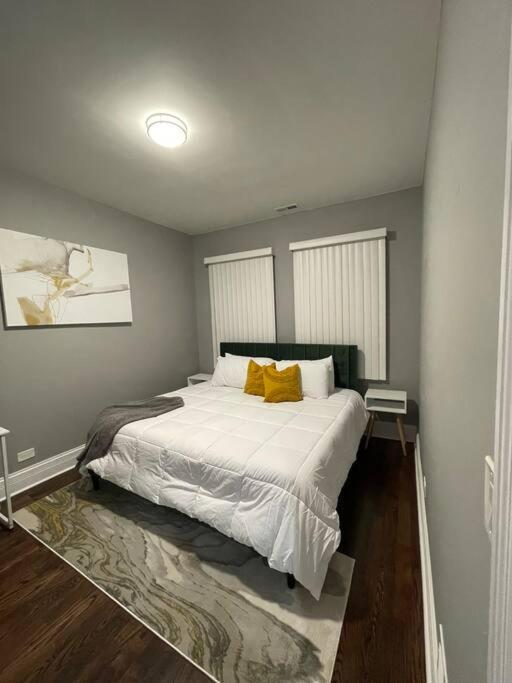 Upscale Apartment Westside Of Chicago Ngoại thất bức ảnh